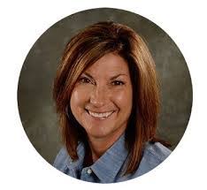 Linda Sayles's Instagram, Twitter & Facebook