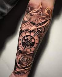 100 tatouages d'horloge pour homme. Tatouage Montre Gousset Avec Une Colombe Et Une Rose Sur Avant Bras Tatouage Montre Gousset Tatouage D Horloge Idee Tatouage Avant Bras
