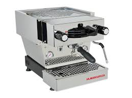 This all adds up to make a machine with modern features tailored toward today's coffee shops, while still realizing the familiar dependability of a linea. Stainless Steel Coffee Machine Linea Mini By La Marzocco