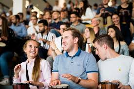 Im diese werden durch methodische, soziale und sprachliche inhalte ergänzt und abgerundet. Deutsche Bank Ausbildung Duales Studium