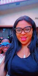 I have a dear friend who is battling for her life can you all help me pray  for her please in Jesus mighty amen 🙏