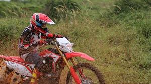 Diperkirakan sketsa ini diyakini sebagai model scrambler terbaru yang tengah dikembangkan kawasaki sebagai line sketsa rangka trail gtx biar motor trail jadi keren sketsa. Menjajal Motor Trail Honda Crf150l Langsung Di Medan Offroad
