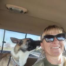 Amy Slye's Instagram, Twitter & Facebook