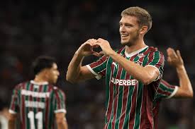 Rodrigo Castillo busca recuperar terreno en Fluminense
