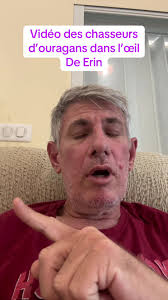 Vidéo des chasseurs d'ouragans dans Erin#guadeloupe #saintmartin #mart...