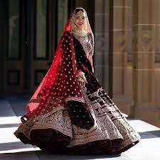 Unique Bridal Lehenga Designs That Is Every Bride S Pick In 2019 Indian Bridal Dress Wedding Lehenga Designs Indian Bridal Outfits