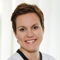 Lara Busch Email & Phone Number