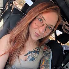 What are the quality and brands of these cast iron and stainless steel pans?