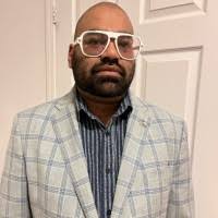 100+ perfiles de «Rainier»