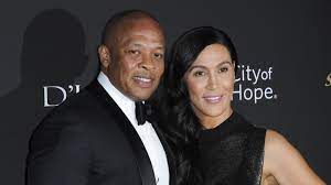 Alonzo williams — andre dr. Dr Dre Und Nicole Young Lassen Sich Nach 24 Jahren Scheiden Stern De