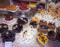 New Year S Eve Cakes At Gerard Mulot On Rue De Seine Paris Gourmet Recipes Food Yummy Food