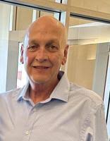 Metro Roundup: Wayne Newton dominates in sectional championship