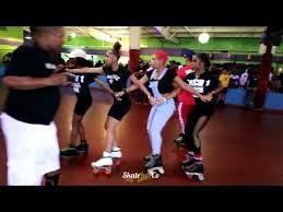 Louisville Skate Trains Trios Kickin It In The Ville 2019 Youtube In 2020 Best Roller Skates Roller Skating Party Louisville