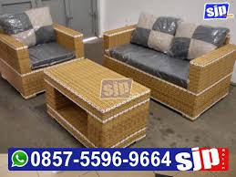 Sofa berbentuk l merupakan model sofa yang paling banyak dicari oleh mereka yang memiliki ruang tamu terbatas. 39 Harga Kursi Rotan Sintetis Jogja Background Sipeti