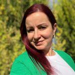 Beata Vizi's Instagram, Twitter & Facebook