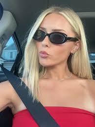 happy birthday my cute kacee girl, I love u so so much 🩷 thank you for  always putting up with me and being my second mom