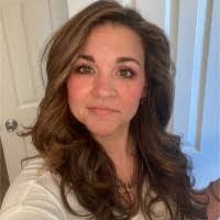 Danielle Moser's Instagram, Twitter & Facebook