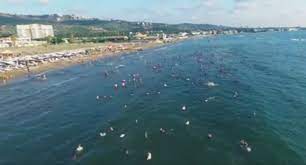 Eine zeit, in der man lachte und einkaufte, arbeitete und aß, betete, rauchte, diskutierte und feierte. Urlaub In Syrien So Will Der Syrische Prasident Baschard Al Assad Touristen Ins Burgerkriegsland Locken Express De