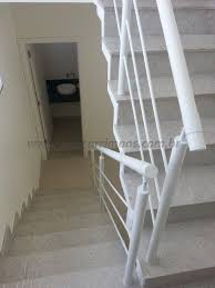 Corrimao Branco Escada Corrimao Corrimao Branco Decoracao De Casas Simples