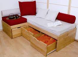 astuce deco et gain de place dans 10m2 le canape d angle avec tiroir sous le lit lit sur mesure canape angle decoration maison