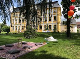 Pin Auf Event Location