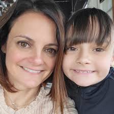 What are the common issues with charging a Jeep 4xe?