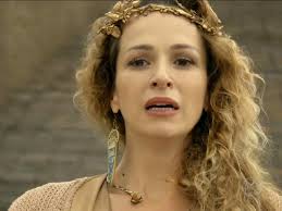 Semíramis mata o filho e vira a deusa da Torre de Babel