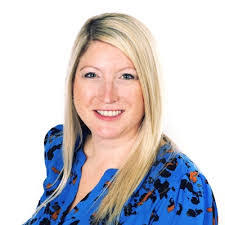 Taylor Hiller's Instagram, Twitter & Facebook