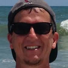 Darin Brown (@DarinBn)