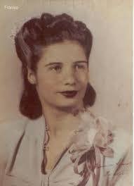 Frankie Ross's Instagram, Twitter & Facebook