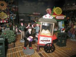 Train House Carnival Village Popcorn Man Cart 2 Pc Set Dept 56 Lemax Info Ebay Popcorn Carnaval Panier