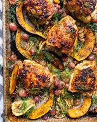Sheet Pan Maple Dijon Chicken Thighs With Fennel Grapes And Acorn Squash Receta Comida