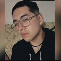 80+ perfiles de «Renato Márquez»