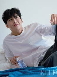 2 days 1 night, season 4 Kim Seon Ho Dons On Wintry Floral Scents In Elle Pictorial Allkpop