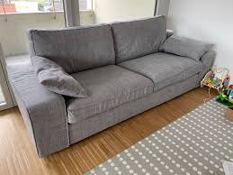 Seat cushions have a layer of memory foam that softly follows the contours of your body and gives comfortable support where needed. Ikea Kivik 3er Sofa Kaufen Auf Ricardo