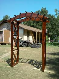 Pin By Janet Rice On Garden Diy Wedding Arch Rustic Arbor Wedding Arch Rustic