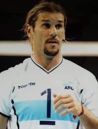 Un emblema marcado por un terrible drama: Marcos Milinkovic, el símbolo del  vóley que volvió a la Selección