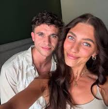 What a super handsome guy