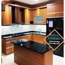 Desain dapur atau kitchen kecil sederhana hanya sebagai contoh untuk anda yang sedang hobby dalam mendesain sebuah dapur atau kitchen minimalis anda agar terlihat makin cantik dan elegan. 10 Gambar Interior Dapur Minimalis Cantik Sederhana Desainer Interior Indonesia