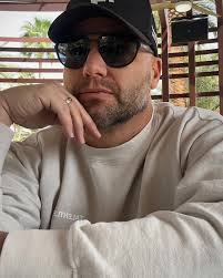 ＲＹＡＮ ＢＩＳＨＯＰ (@bishop) • Instagram photos and videos