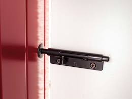 Fabricant De Volets Battants Bois Pvc Aluminium Persiennes Volet Battant Bois Verrou Porte Poignee De Porte