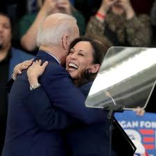 When other countries were following the science, trump pushed miracle cures he saw on fox news. News Von Heute Kamala Harris Zieht Als Kandidatin Fur Die Us Vize Prasidentschaft Mit Joe Biden In Den Wahlkampf Stern De