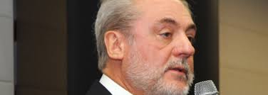 Contraponto de Nelson Schaefer Martins