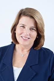 Jeanie Sears's Instagram, Twitter & Facebook