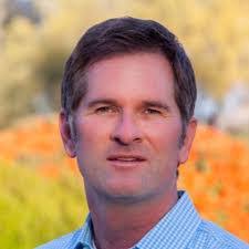 Mark Farnan's Instagram, Twitter & Facebook