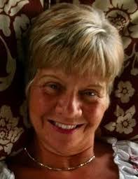 Carole Baxter's Instagram, Twitter & Facebook