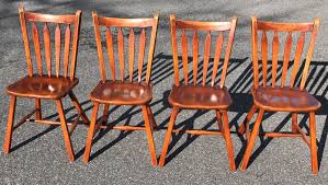 Shop our cushman dining selection from the world's finest dealers on 1stdibs. Four Cushman Colonial Creations Maple Dining Chairs Nr Antique Price Guide Details Page