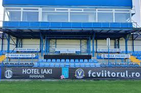Teren de fotbal cu vestiare pentru jucători și arbitri, tribune cu 7.782 de locuri, toate. JurnaliÈ™tii AcreditaÈ›i Pentru Meciul Fc Viitorul ConstanÈ›a Fc BotoÈ™ani Fc Viitorul
