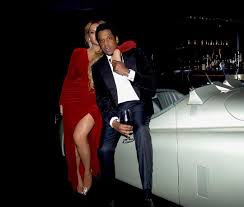 If i were a boy, beyonce. Jay Z And Beyonce Photographed Sitting Atop A Vintage Jaguar Xk120 Convertible During The Business Mogul S Inaugural Gol Beyonce And Jay Beyonce Beyonce Style