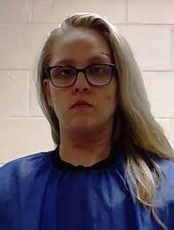 Carissa Lueck's Instagram, Twitter & Facebook